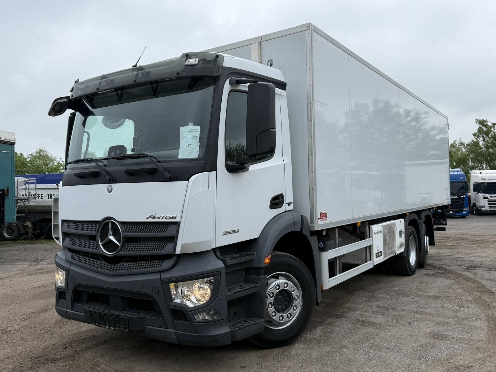 Mercedes-Benz Antos 2532 Thermoking UT800*Lift-Lenk*LBW2t*8,6m