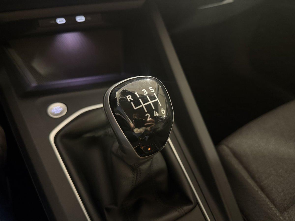 Volkswagen Golf VIII 1,0l TSI Move, миниатюра 20