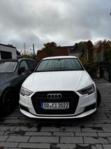 Audi A3 30 g-tron S tronic design Sportback design - Behindertengerechte Audi A3