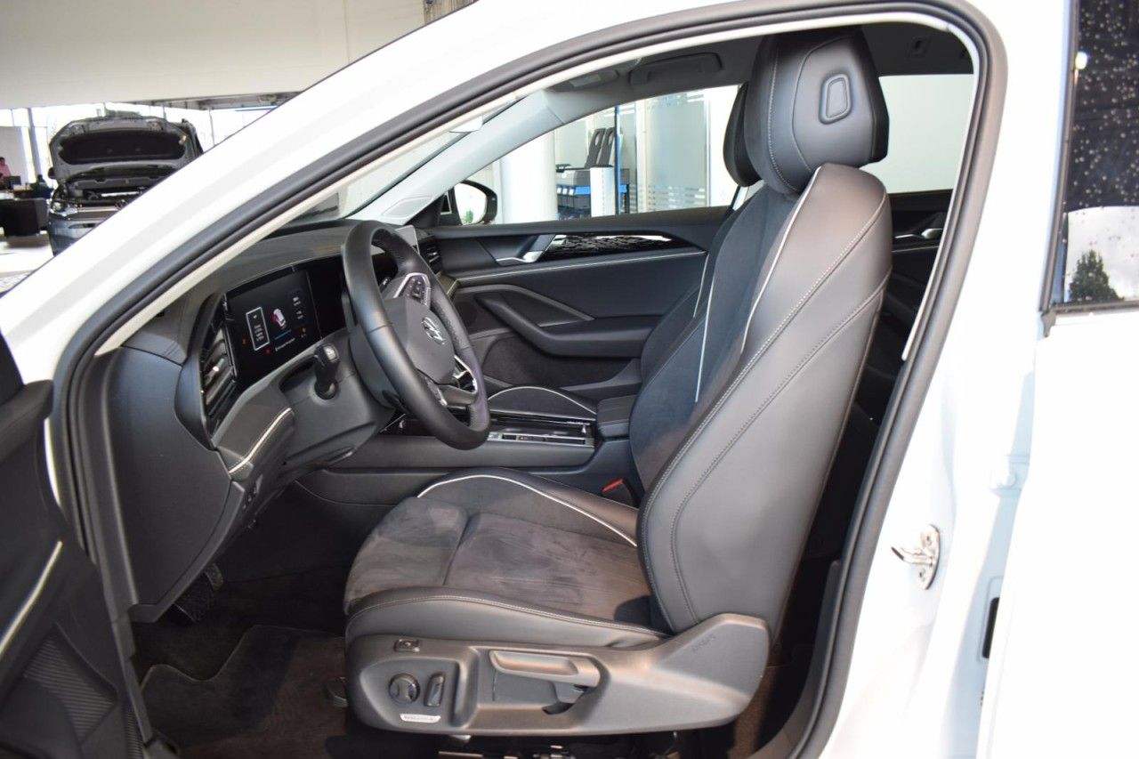 Volkswagen Passat Variant - Bild 8