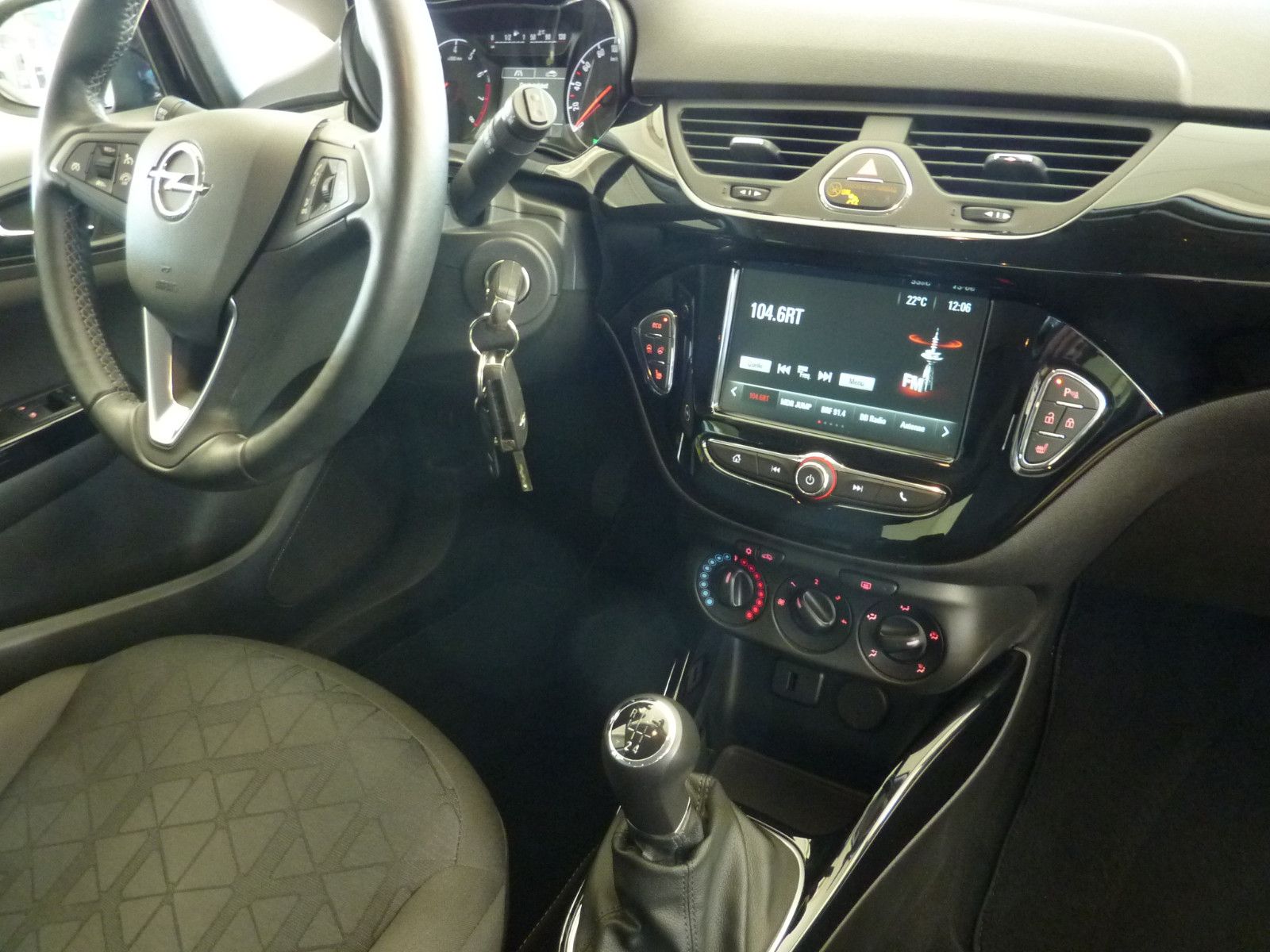 Fahrzeugabbildung Opel Corsa 1.4 120 Jahre S/S