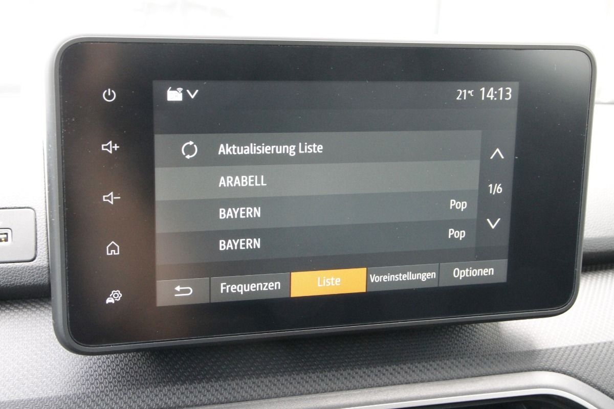 Fahrzeugabbildung Dacia Sandero Essential TCe 90