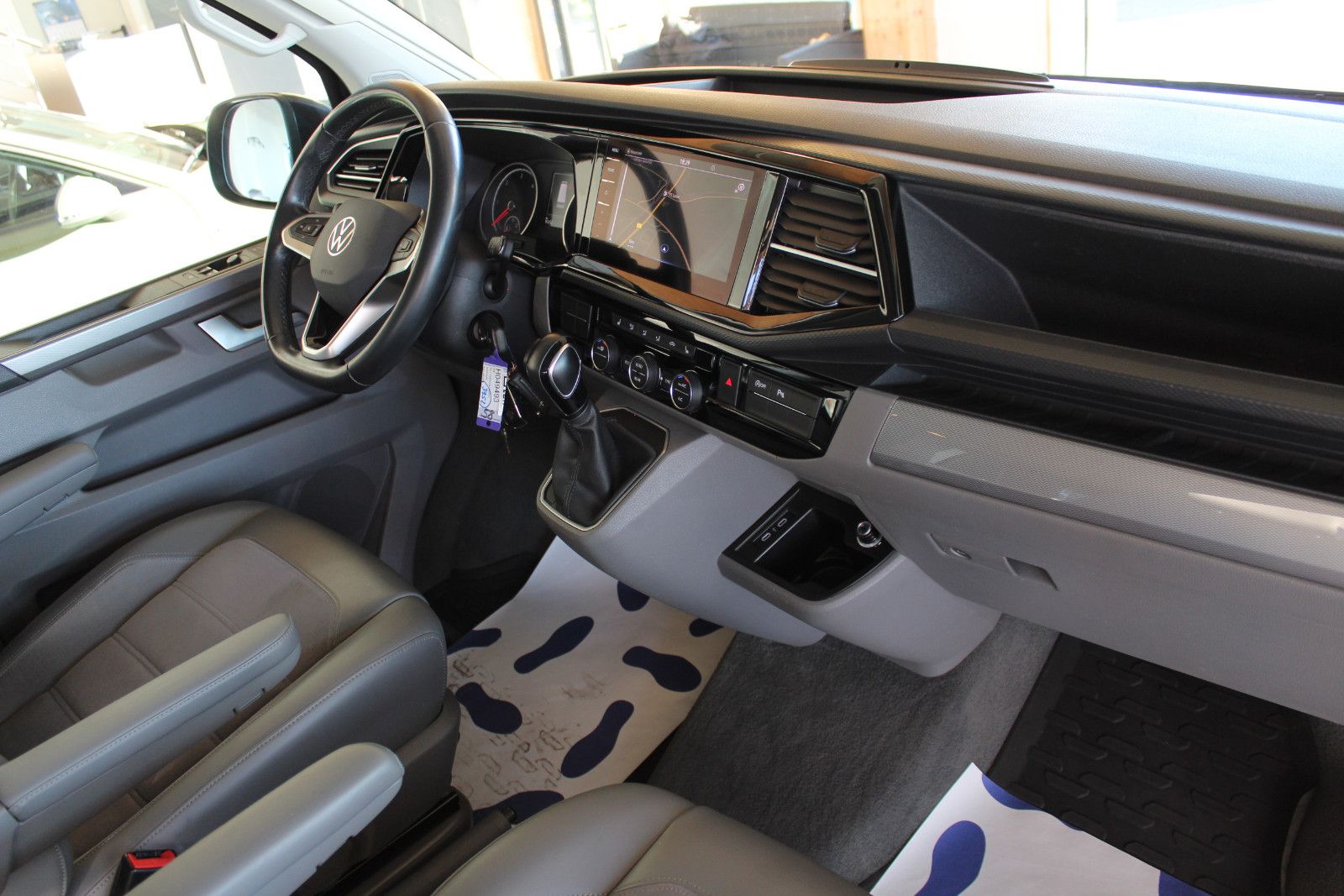 Volkswagen T6.1 California 2.0 TDI DSG Ocean FWD foto 11