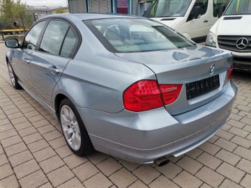BMW 318 - 4