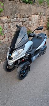 Piaggio Mp3 300 HPE SPORT  - PIAGGIO MP3 300 SPORT