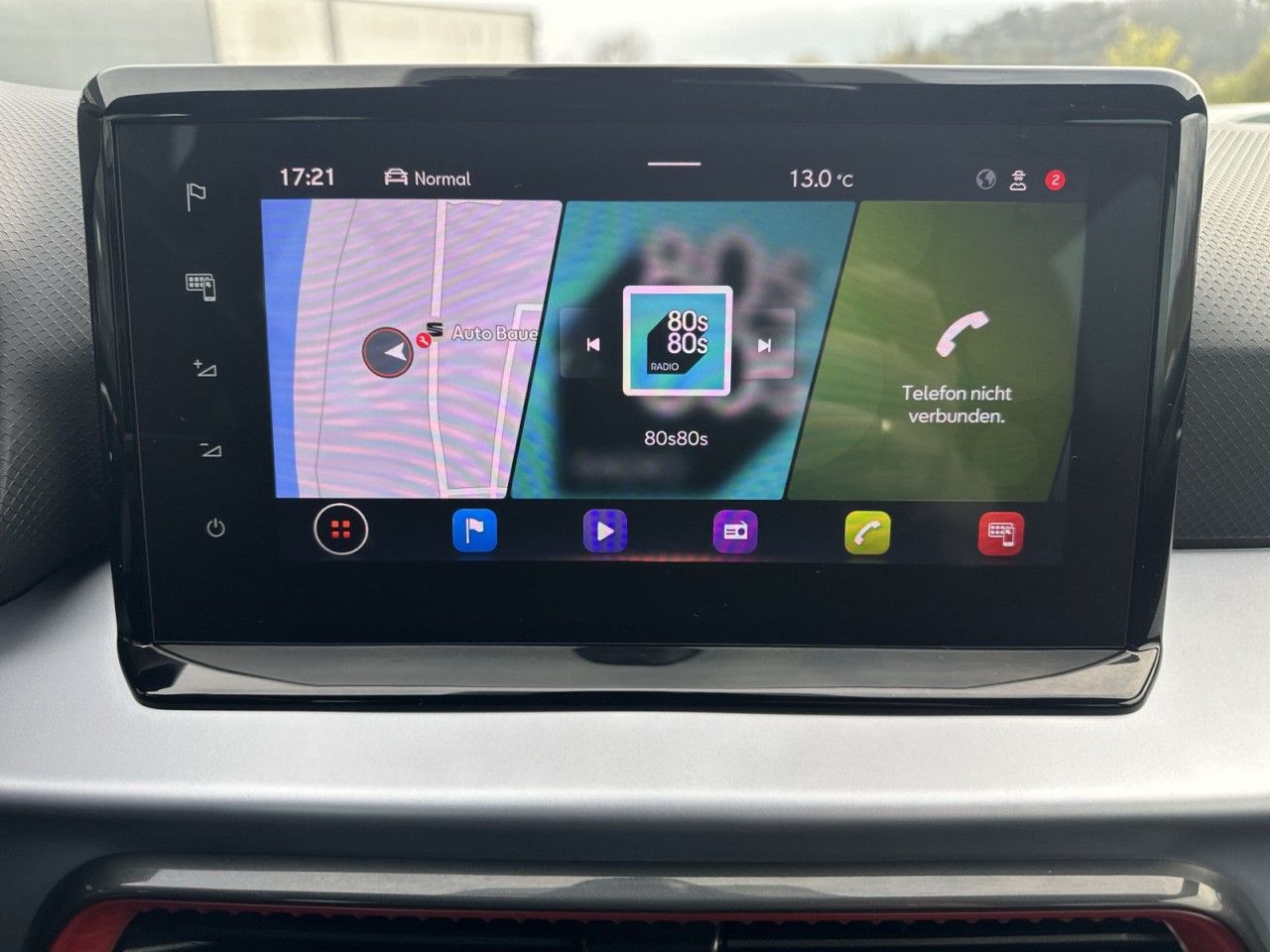 Fahrzeugabbildung SEAT Arona FR 1.5 TSI 150 PS DSG - mit KI generiert/bearbeitet