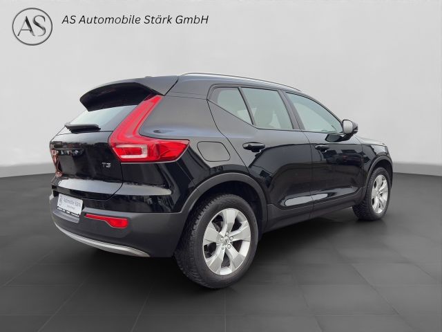 Fahrzeugabbildung Volvo XC40 T3 Momentum+LED+Navi+Kamera+ACC+Winterpaket