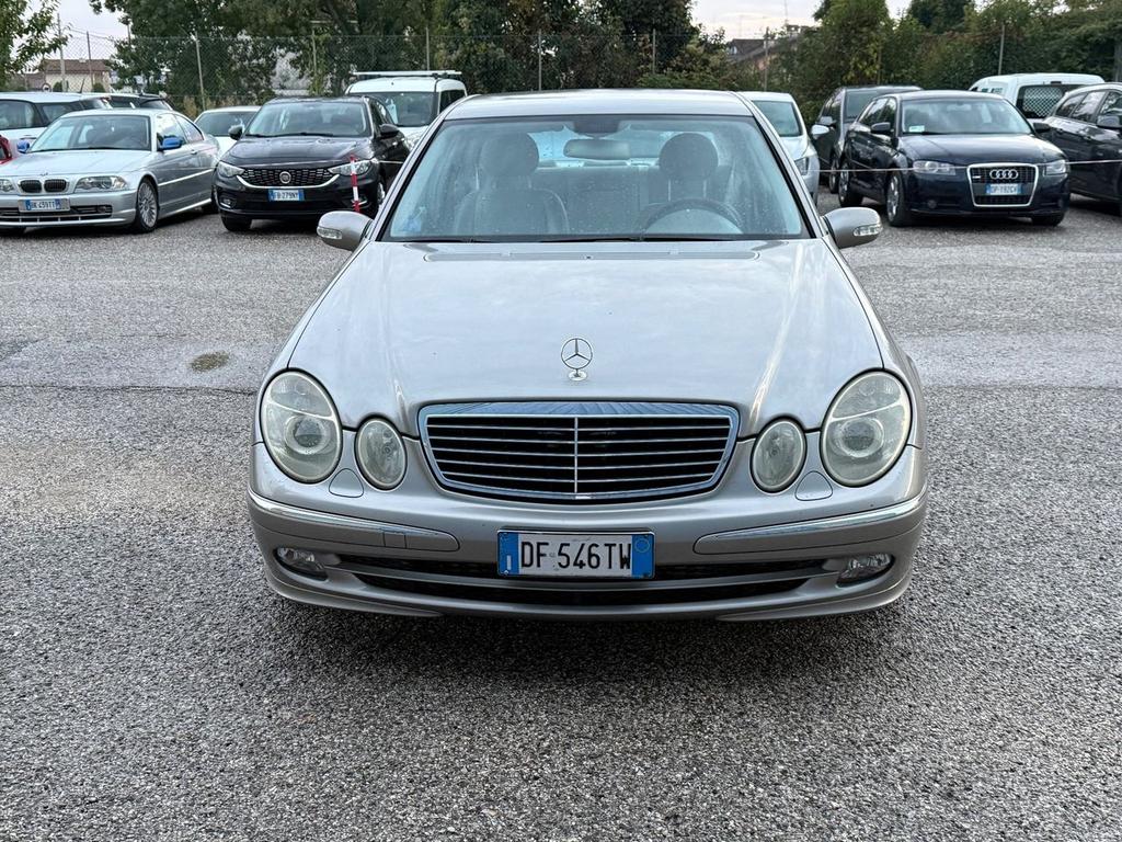 Mercedes-Benz E 280