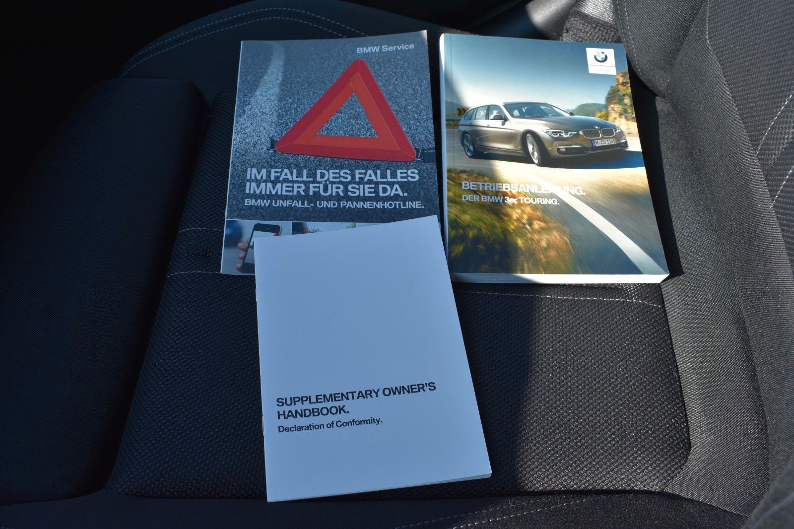 Fahrzeugabbildung BMW 320 d Touring Sport Line Automatik AHK