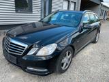 Mercedes-Benz Avangarde T-Modell E 220 CDI BlueEfficiency - Mercedes-Benz E 220: Cdi T Modell
