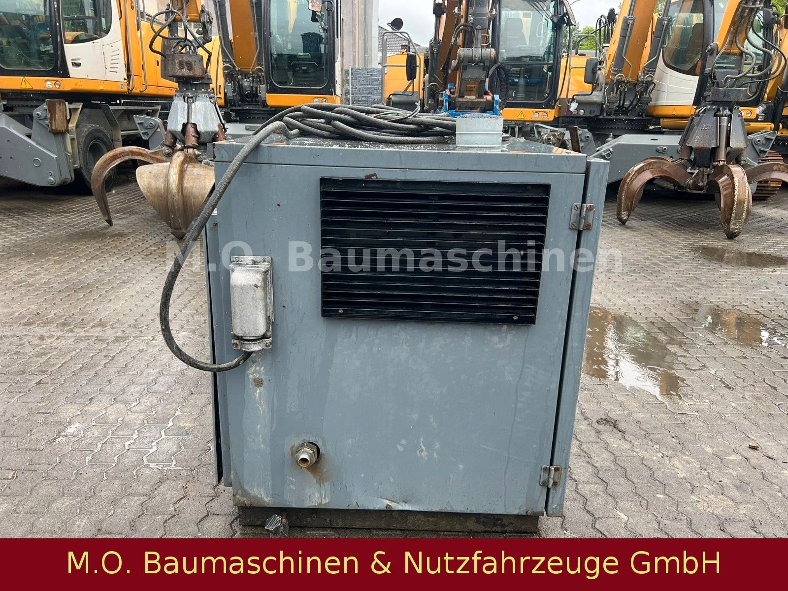 Fahrzeugabbildung Atlas Copco GA 408 Pack / Kompressor / 8 Bar / 2925 1/min