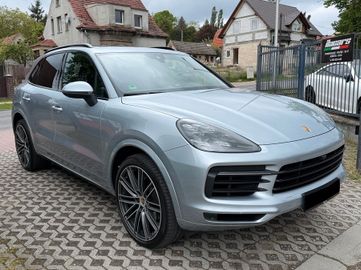 Porsche Cayenne - 4