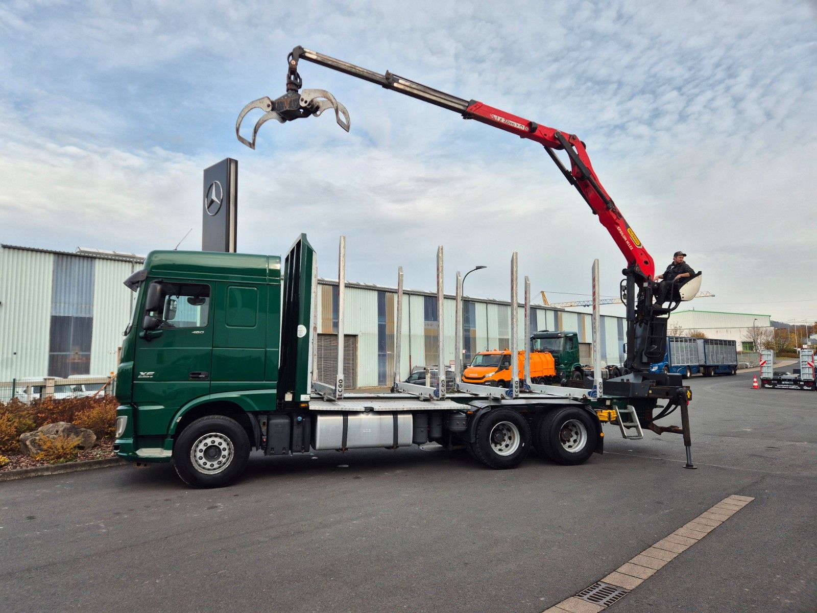 Fahrzeugabbildung DAF XF 460 6x4 Epsilon M12Z91