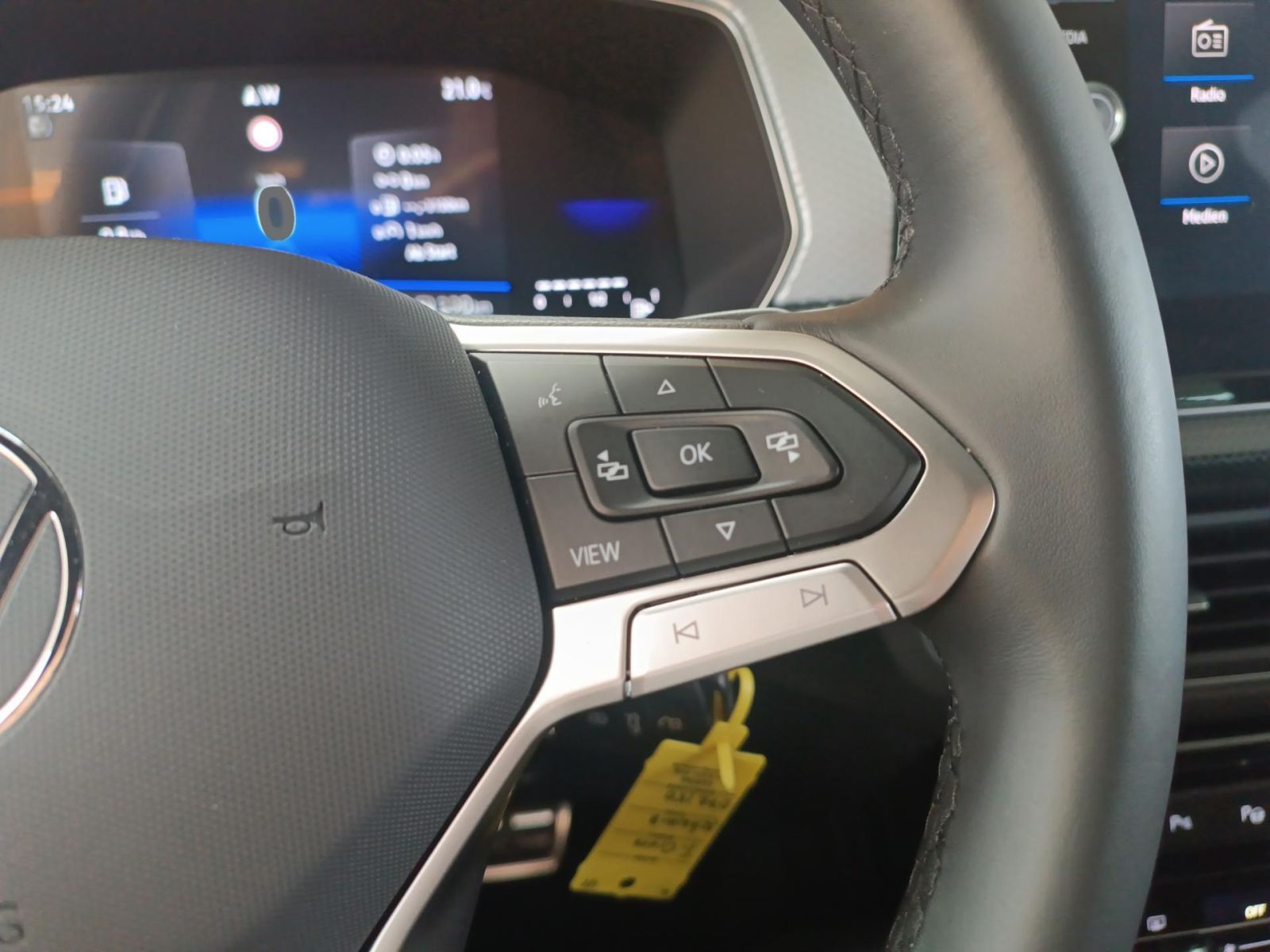 Volkswagen T-Cross - Bild 11