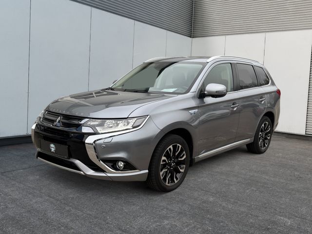 Mitsubishi Outlander PHEV Top 4WD*Ahk*Standhz.*LED*Shz*Nav