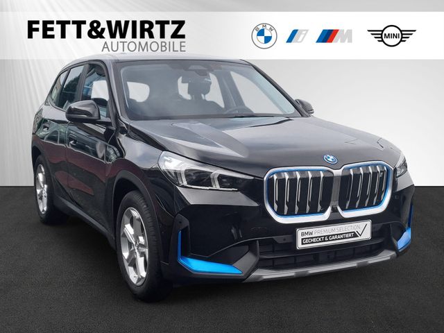 BMW iX1 xDrive30 Head-Up|ParkingAssistant+|DAB