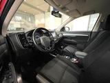 Mitsubishi OUTLANDER*2.0i*CAM*DAB*SITZH*1.Hd* AHK*SO+WI ALU - Mitsubishi Outlander: Allradantrieb, 2.0