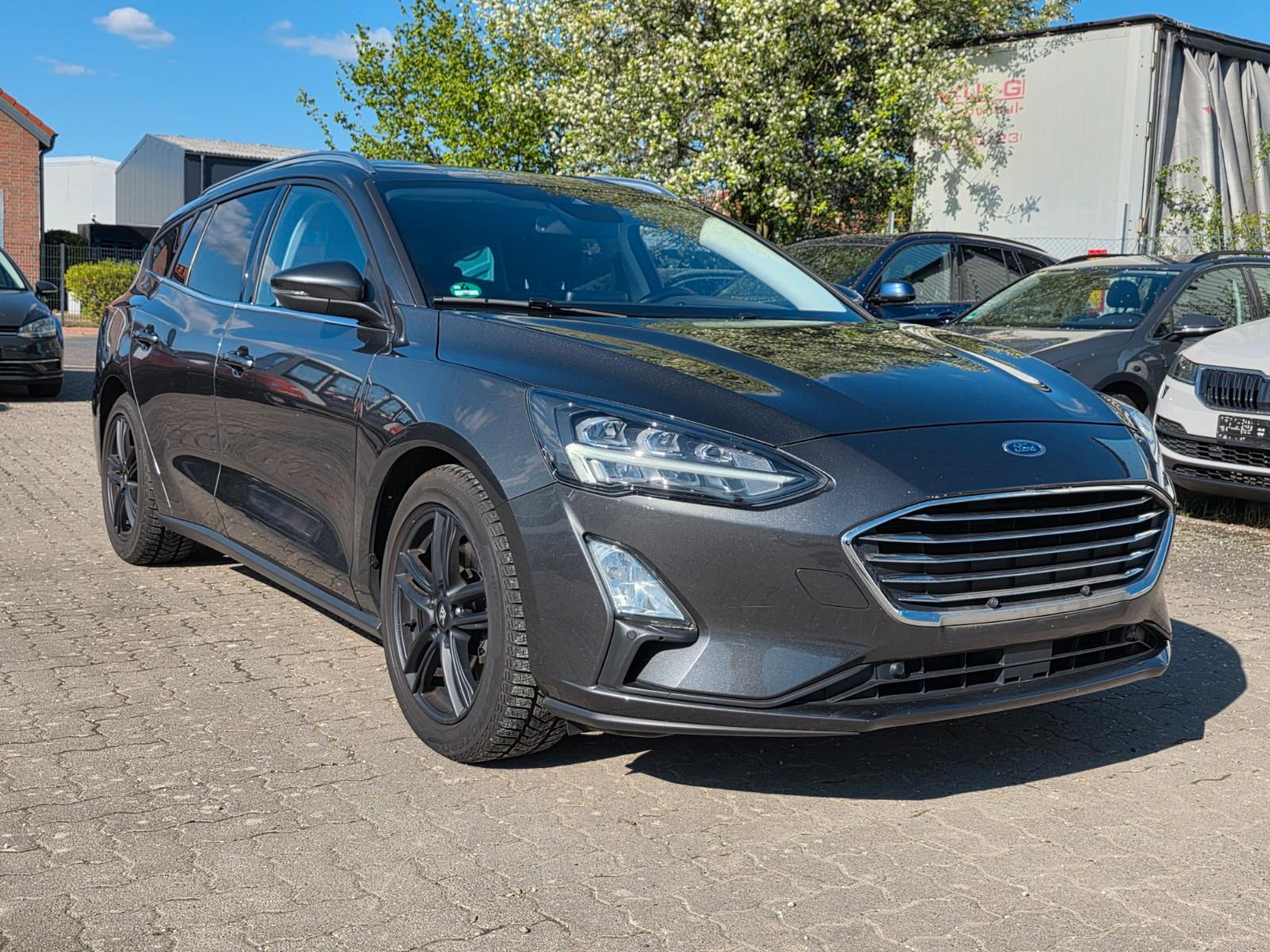 Ford Focus 1,5 EcoBlue Titanium/LED/017