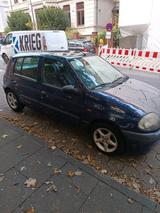 Renault Clio 1.2 - Renault Clio aus 1999: 1.2
