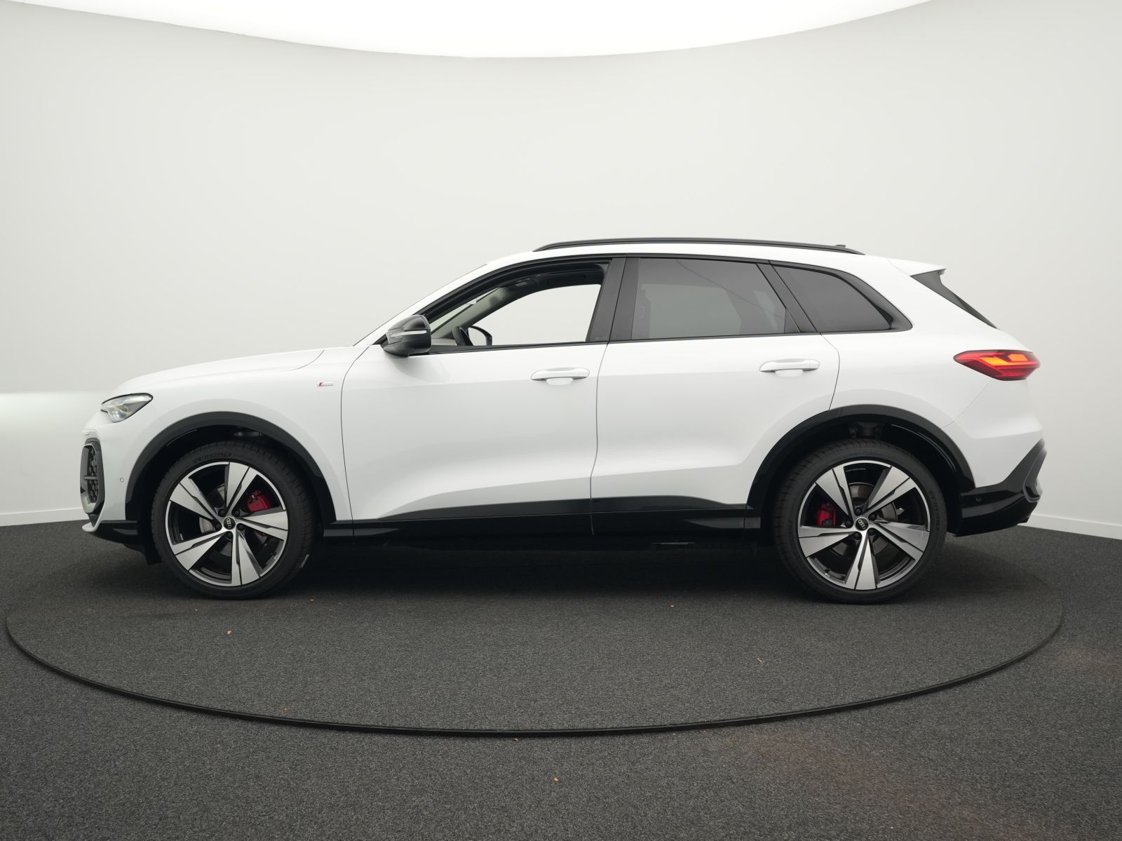 Audi Q5 - Bild 13