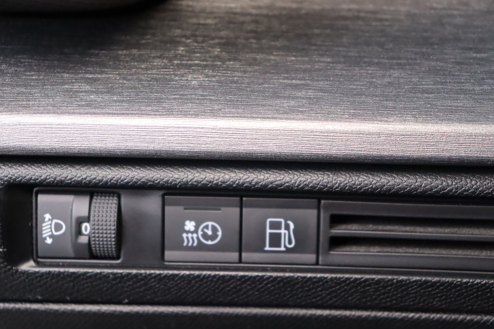 Fahrzeugabbildung Citroën C5 X Feel * LED * Navi * Keyless