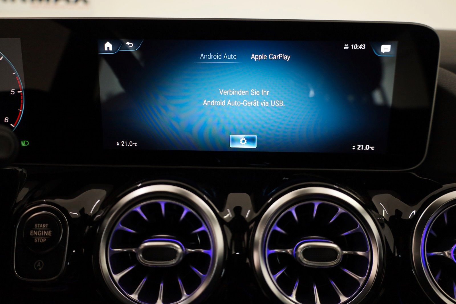 Fahrzeugabbildung Mercedes-Benz GLA 200d Leder,Navi,LED,Kamera,SH,Park-Paket