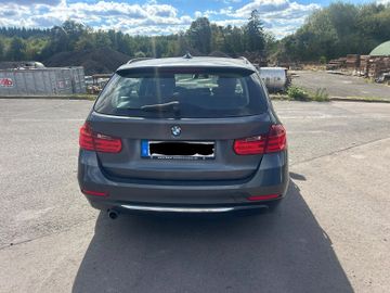 BMW 320 - 5