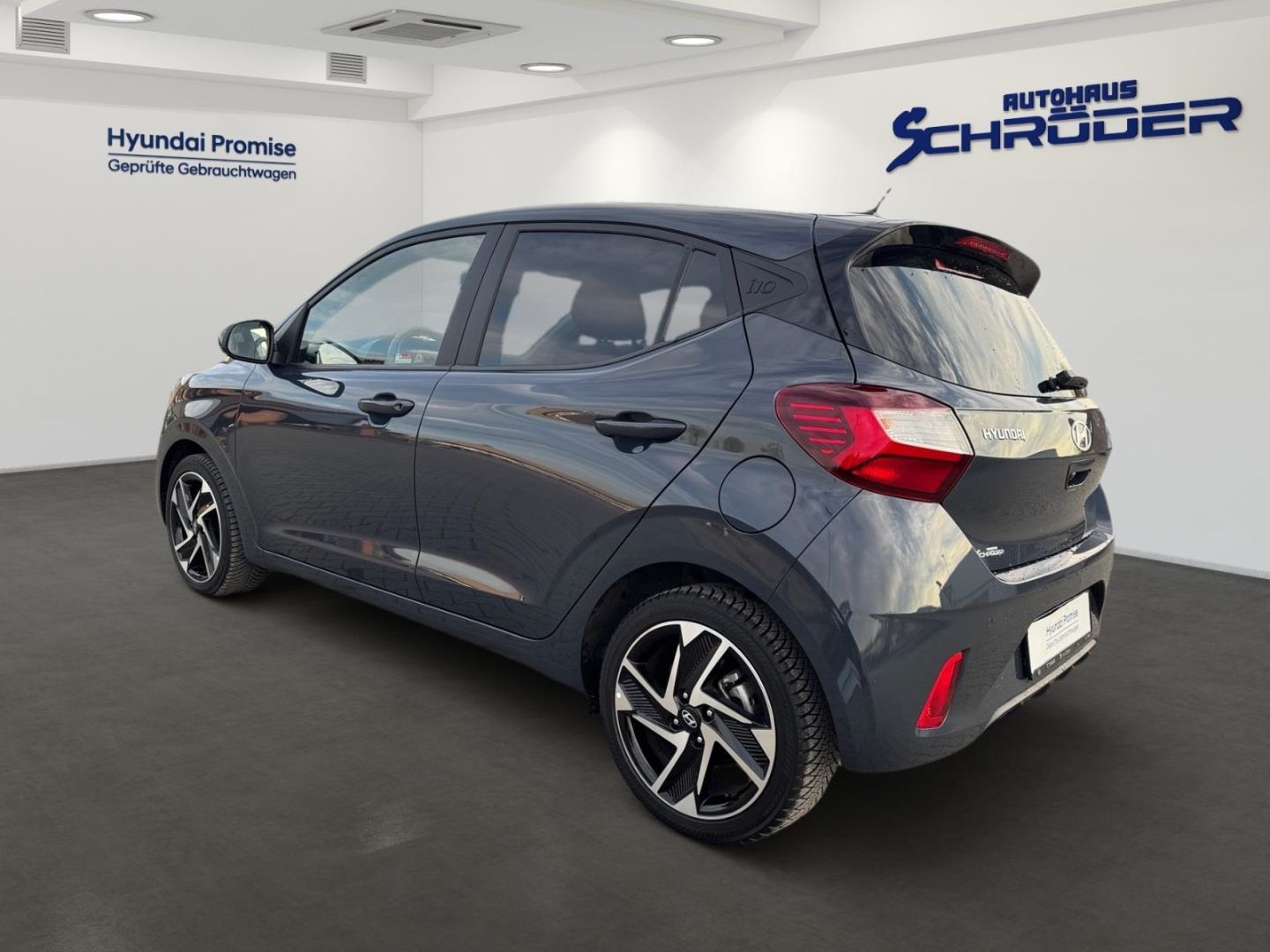 Fahrzeugabbildung Hyundai i10 1.2 Prime Navigation Rückfahrkamera Sitzheiz
