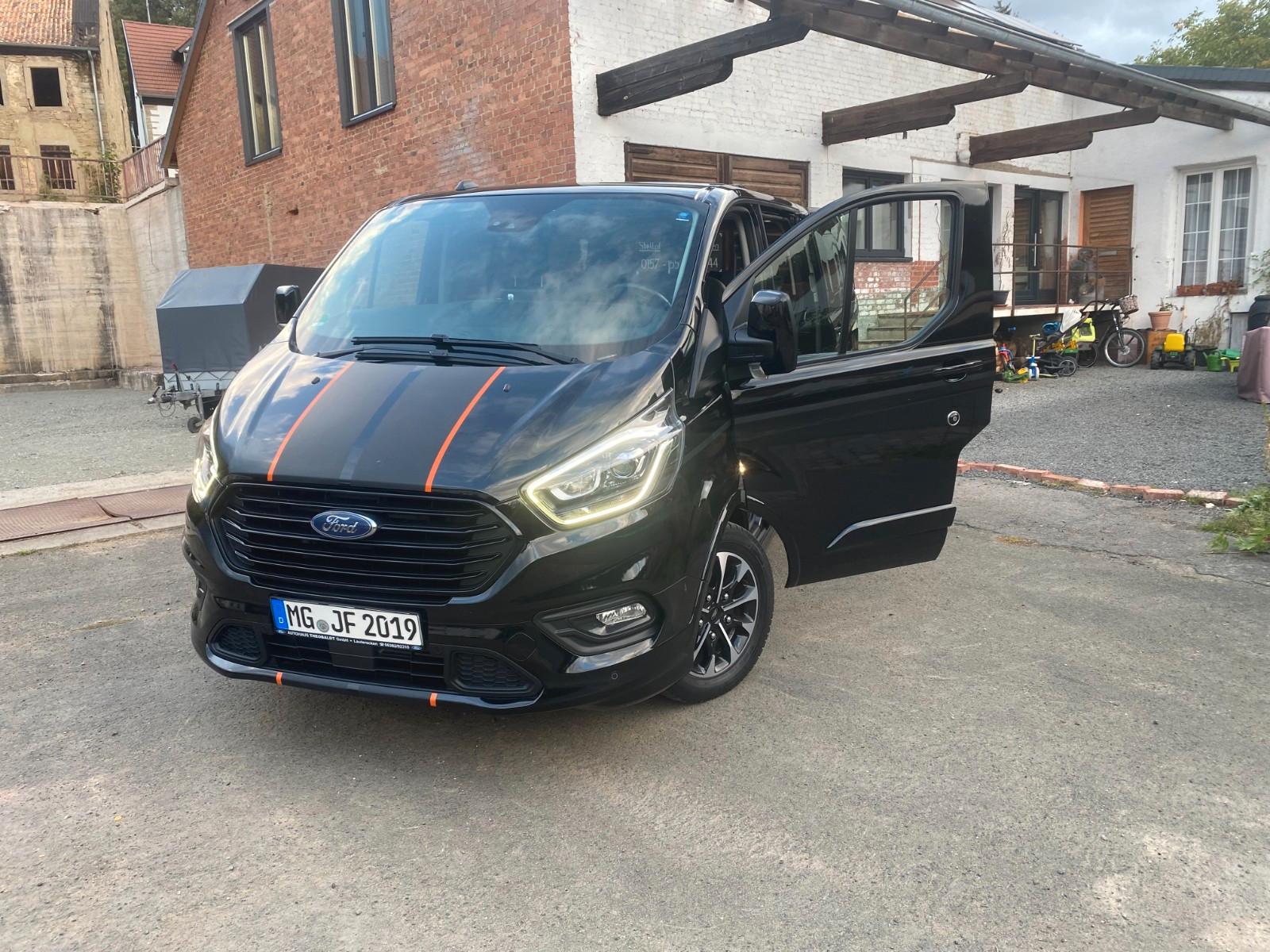 Ford Tourneo Custom/Titanium Sport