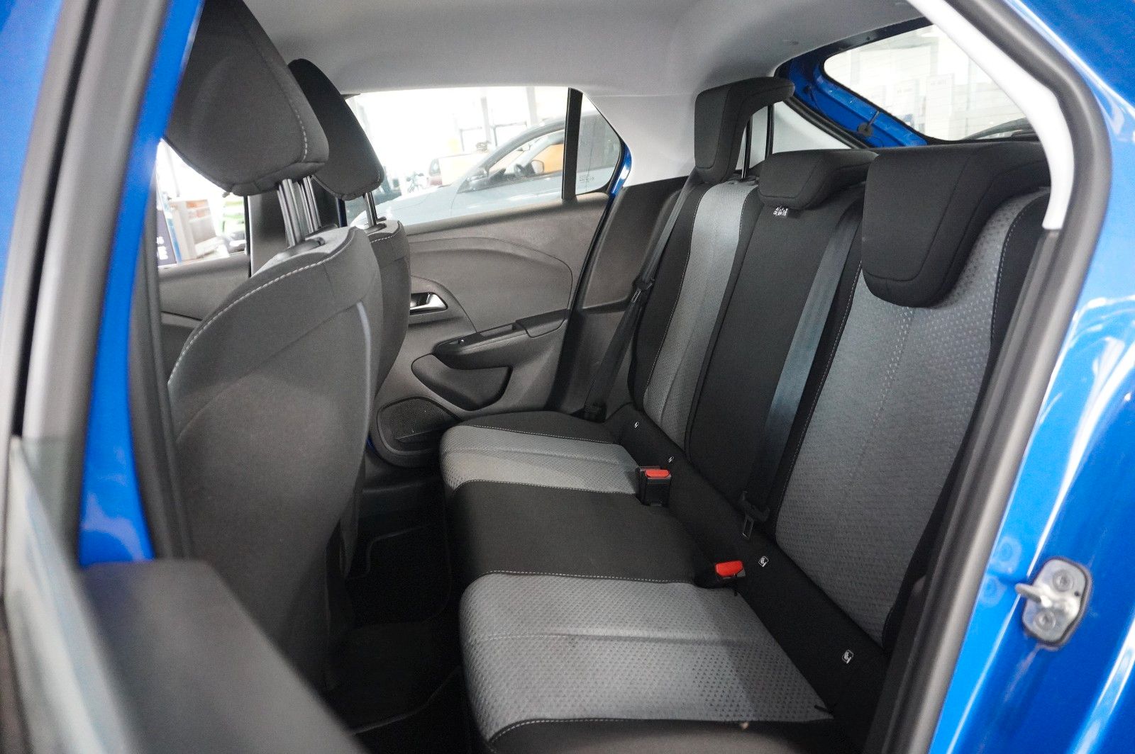 Fahrzeugabbildung Opel Corsa F 1.2 FACELIFT NAVI/LED/KAMERA/VIRTU./DAB+