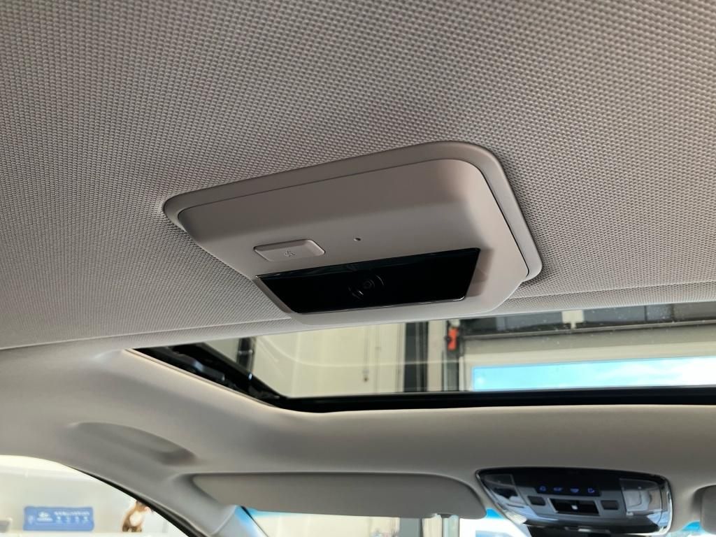 Fahrzeugabbildung Hyundai STARIA (9-Sitzer) HEV 1.6 T-GDI 2WD 6-AT Prime