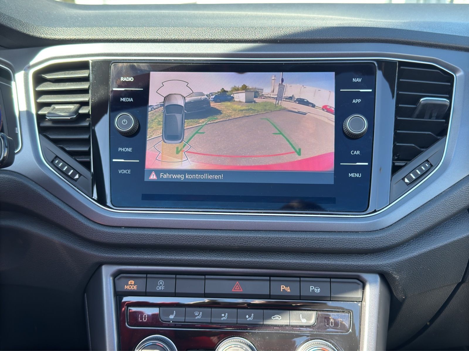 Volkswagen T-Roc - Bild 5