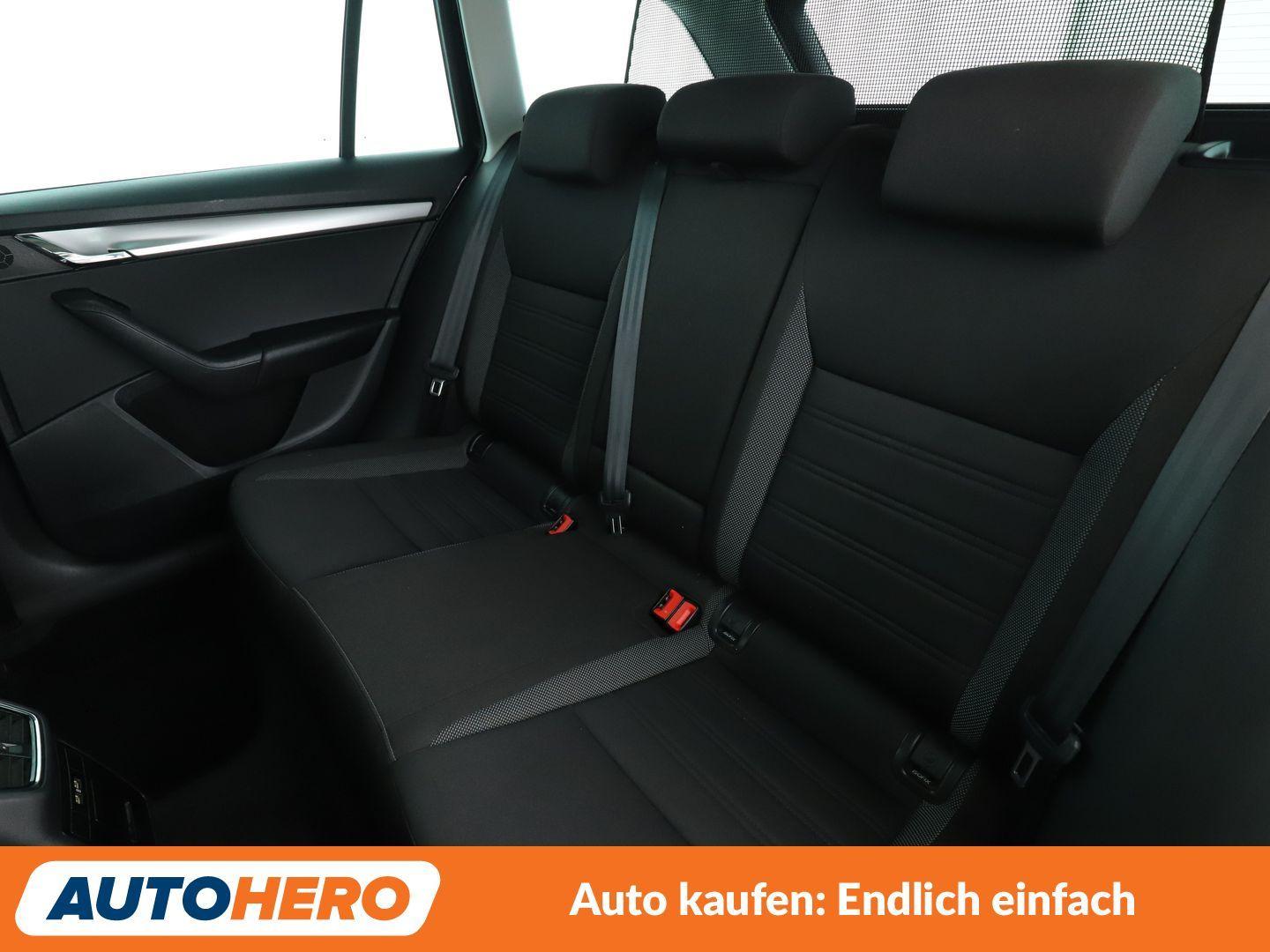 Skoda Octavia 1.5 TSI ACT Tour Aut.*NAVI*TEMPO*SHZ*PDC