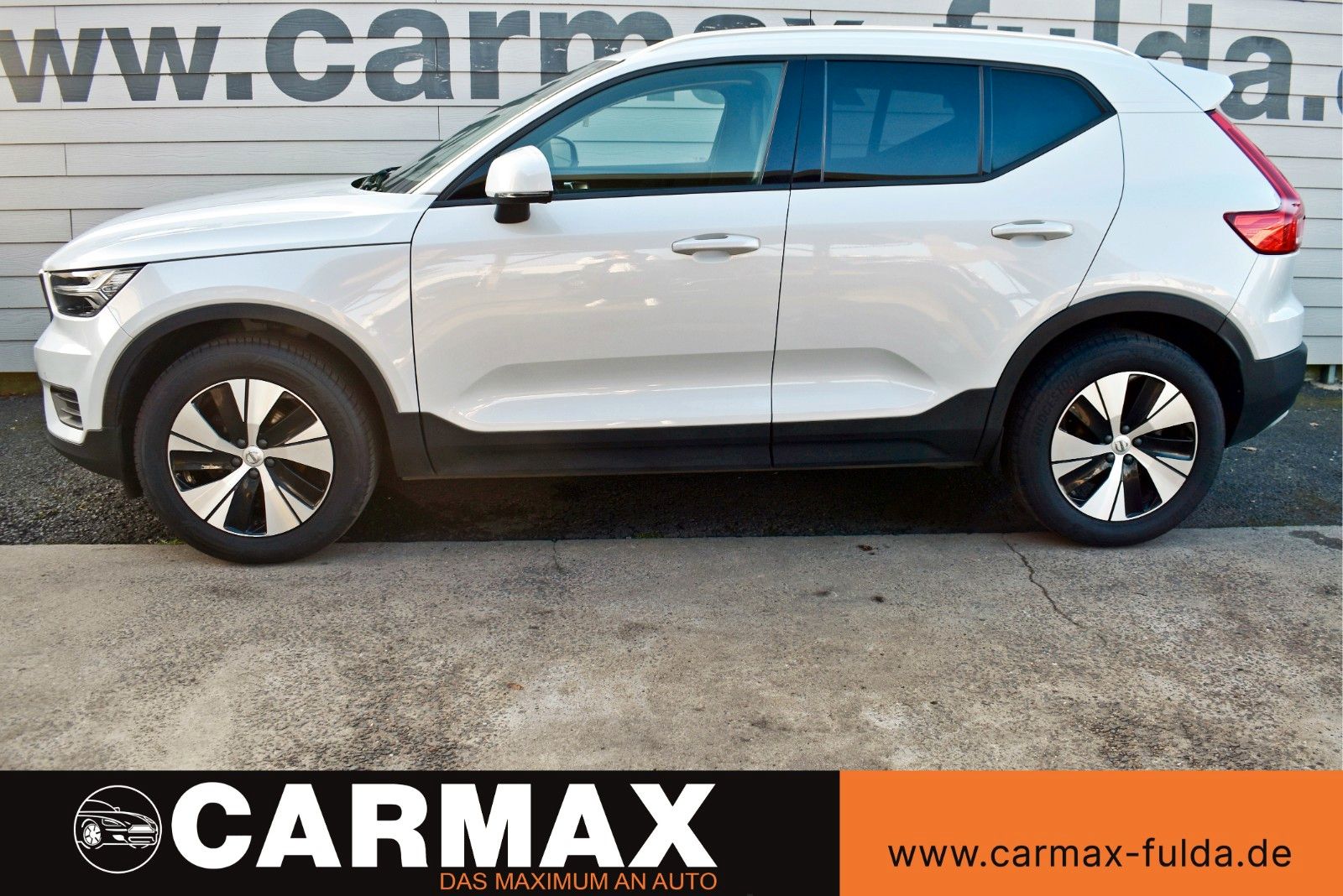 Fahrzeugabbildung Volvo XC40 Momentum Pro T.Leder,Navi,LED,SH,Panorama