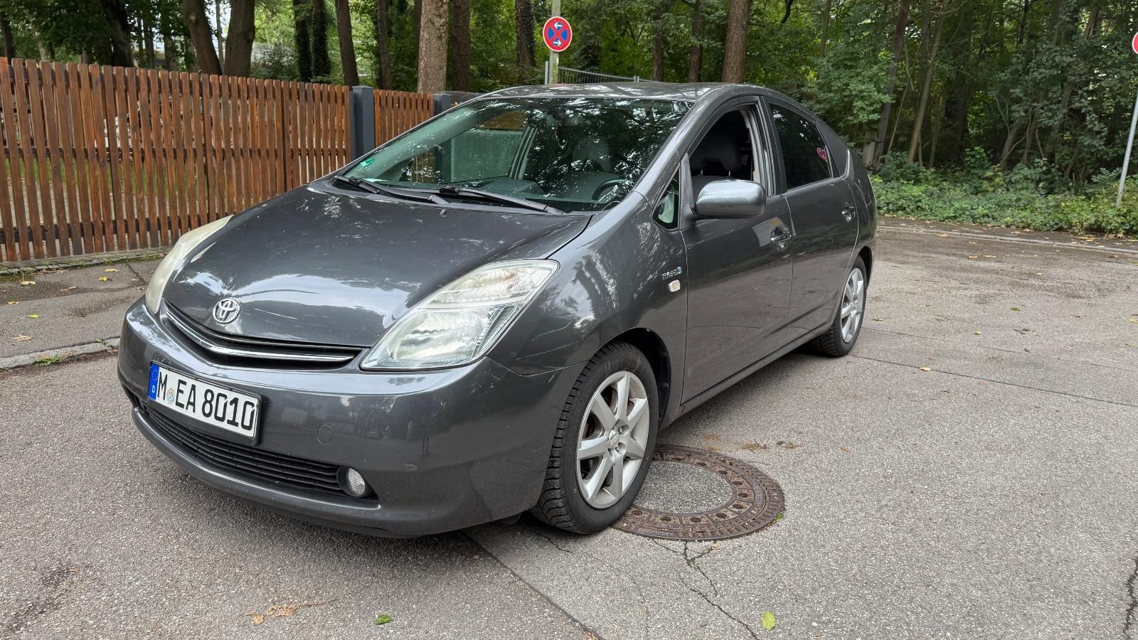 Toyota Prius Sol Top gepflegt Keyless
