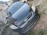 Ford Mondeo 1.6 - Ford Mondeo: Coupé