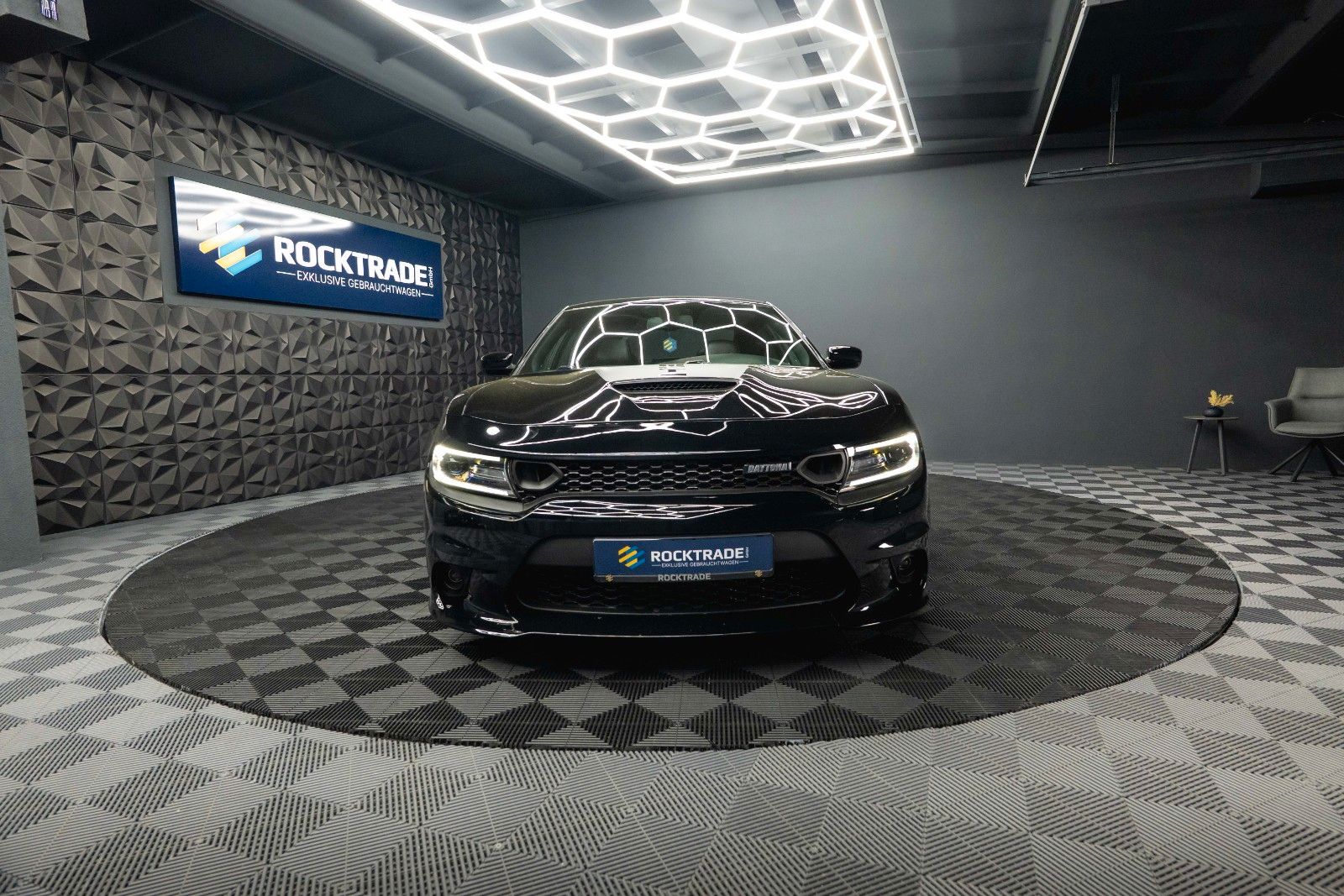 Fahrzeugabbildung Dodge Charger 6.4 V8 SRT 392 SCAT PACK DAYTONA Perform
