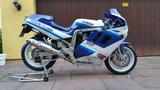 Suzuki GSXR 1100 Bj 90 Sammerlstück perfekter Zustand - SUZUKI 1100