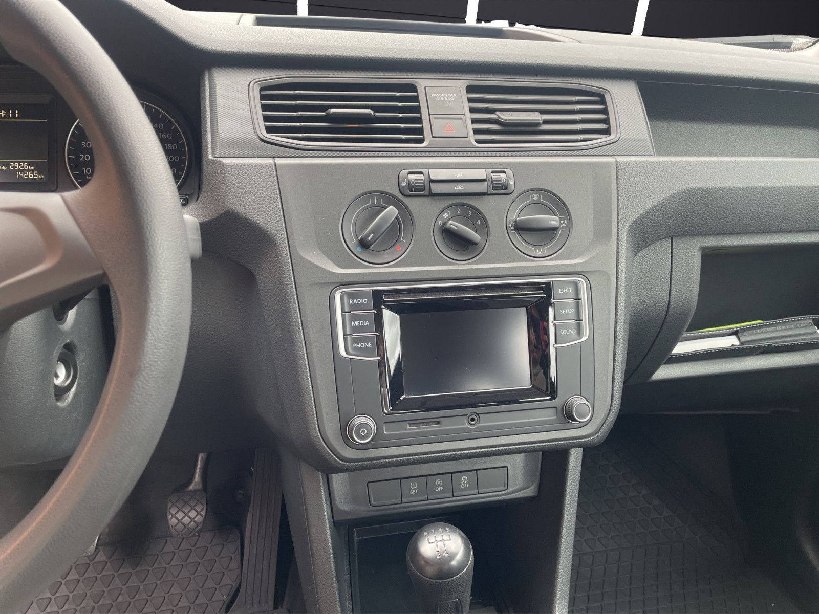 Fahrzeugabbildung Volkswagen Caddy EcoProfi BMT Shzg*Nebel*DAB+*7-Sitzer