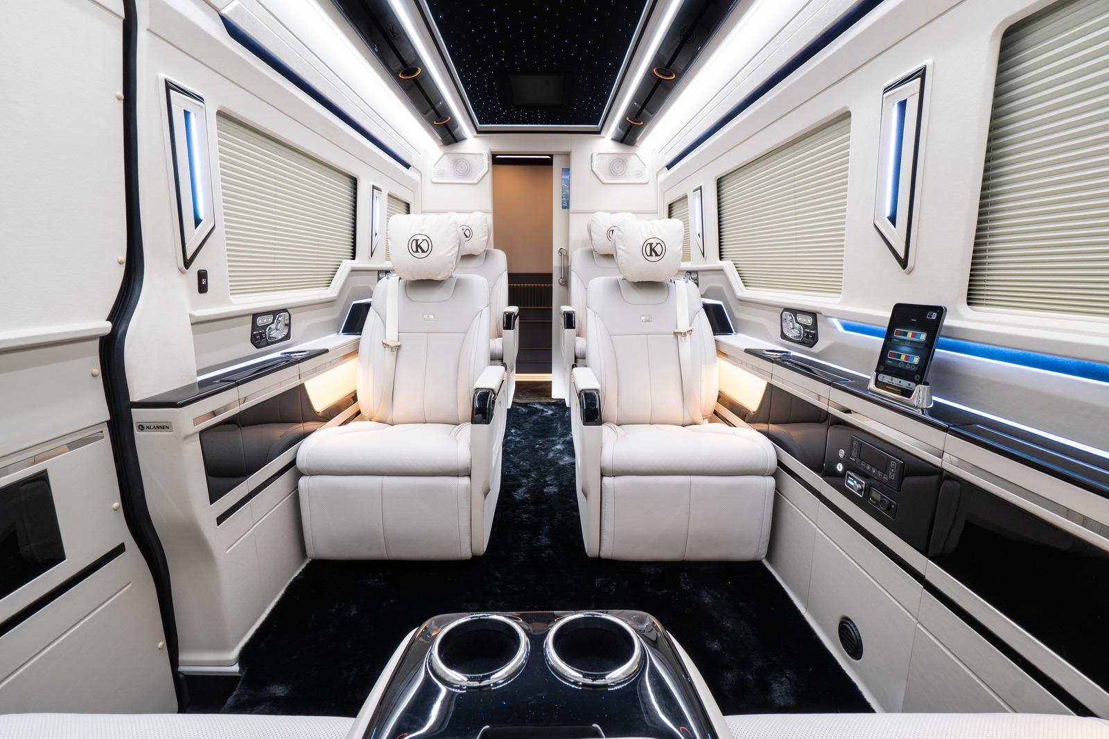Mercedes-Benz Sprinter 519 - VIP luxury performance 2026