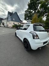 Suzuki Suziki Swift Inspektion Neu - gebrauchte Suzuki Swift aus dem Jahr 2011