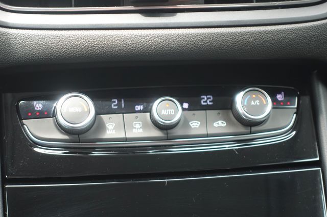 Fahrzeugabbildung Opel Grandland 1.2 Turbo GS Line 360,KlimaA,LED,Navi