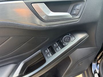 Ford Focus - 11