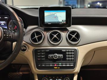2014 Mercedes-BENZ GLA 缩略图 27