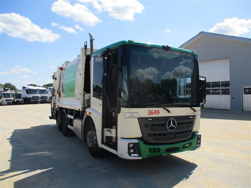 Mercedes-Benz MERCEDES-BENZ Econic 2630LENA / Joab twin