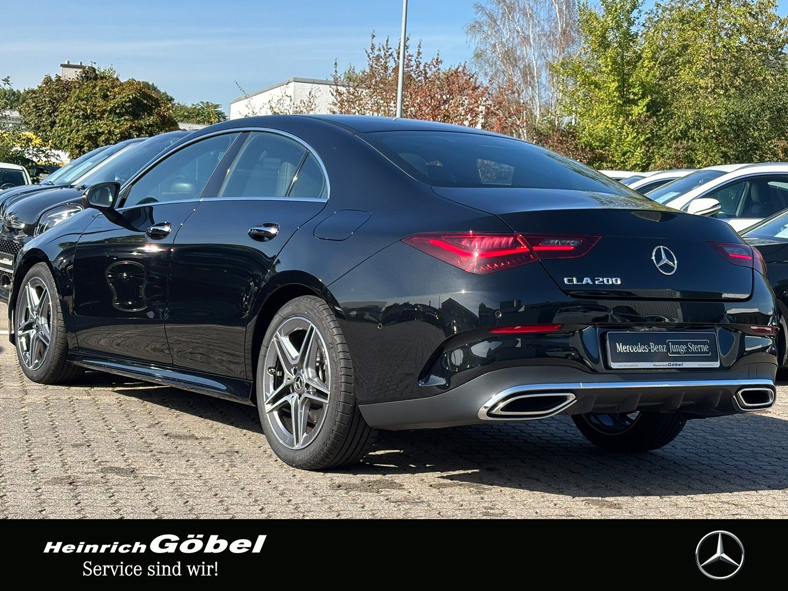 Fahrzeugabbildung Mercedes-Benz CLA 200 AMG*KEYLESS*KAM*AMBIENTEBEL*APPLE-CARPLA