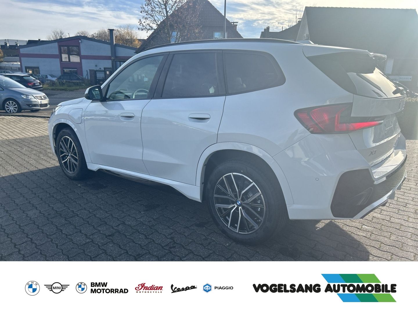 Fahrzeugabbildung BMW X1 25 e M Sport xDrive 25e M Sport Sportpaket AD