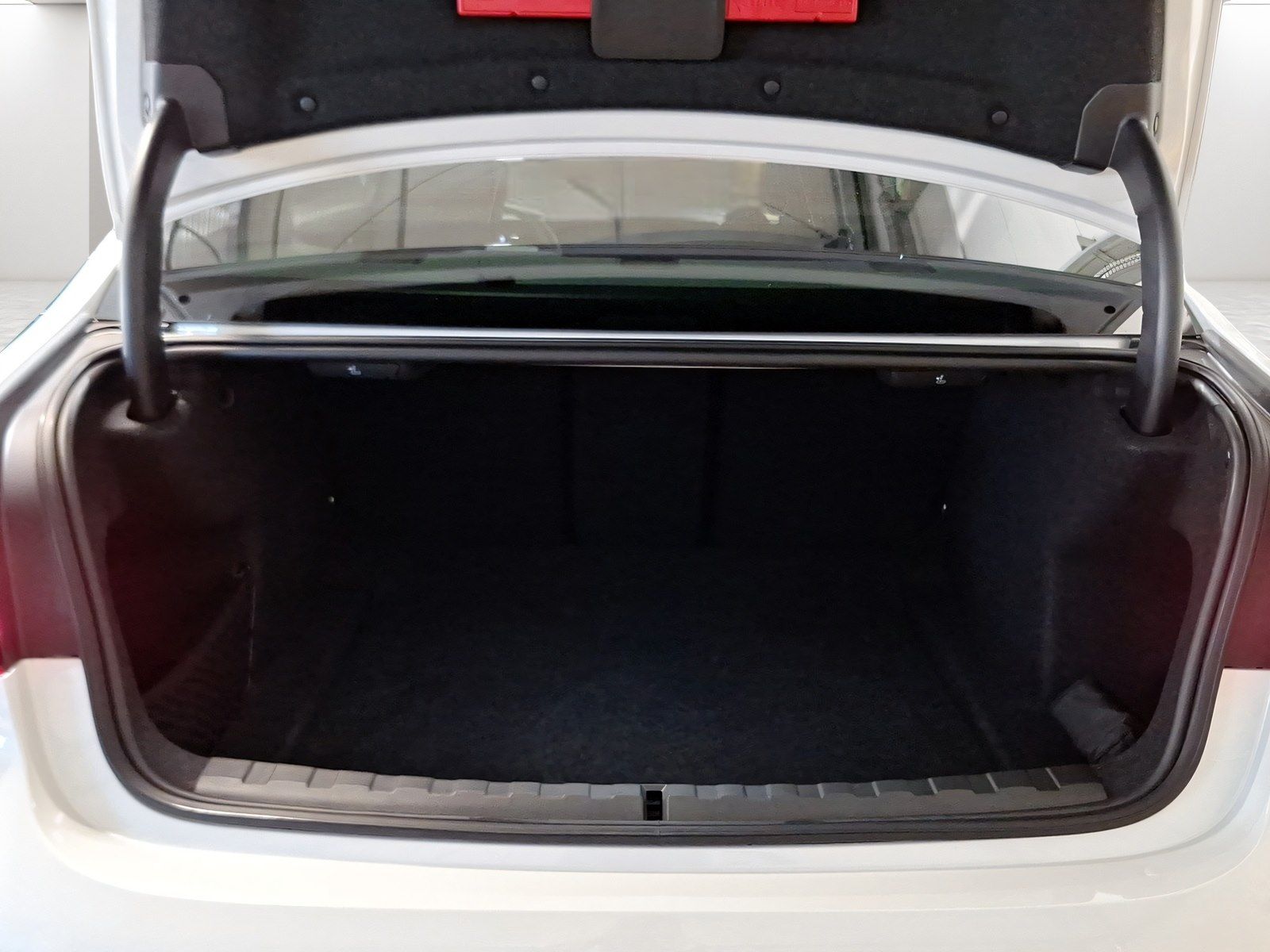 BMW 318 - Bild 11