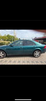 Ford Mondeo 2.0 Automatik - gebrauchte Ford Mondeo aus dem Jahr 2002