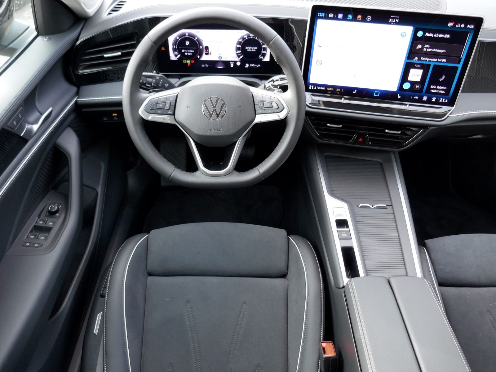Fahrzeugabbildung Volkswagen Passat Business 2.0 TDI DSG | LED AHK RFK